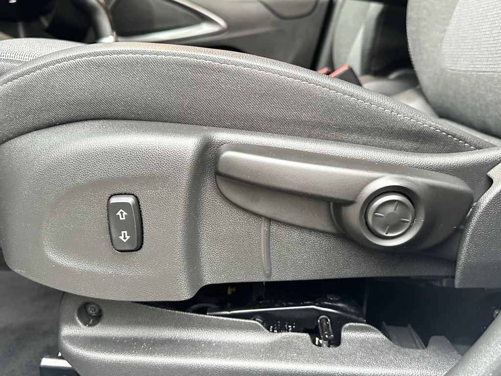 Hoofdafbeelding Opel Crossland