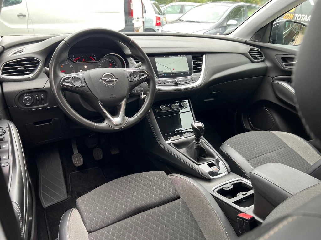 Hoofdafbeelding Opel Grandland X