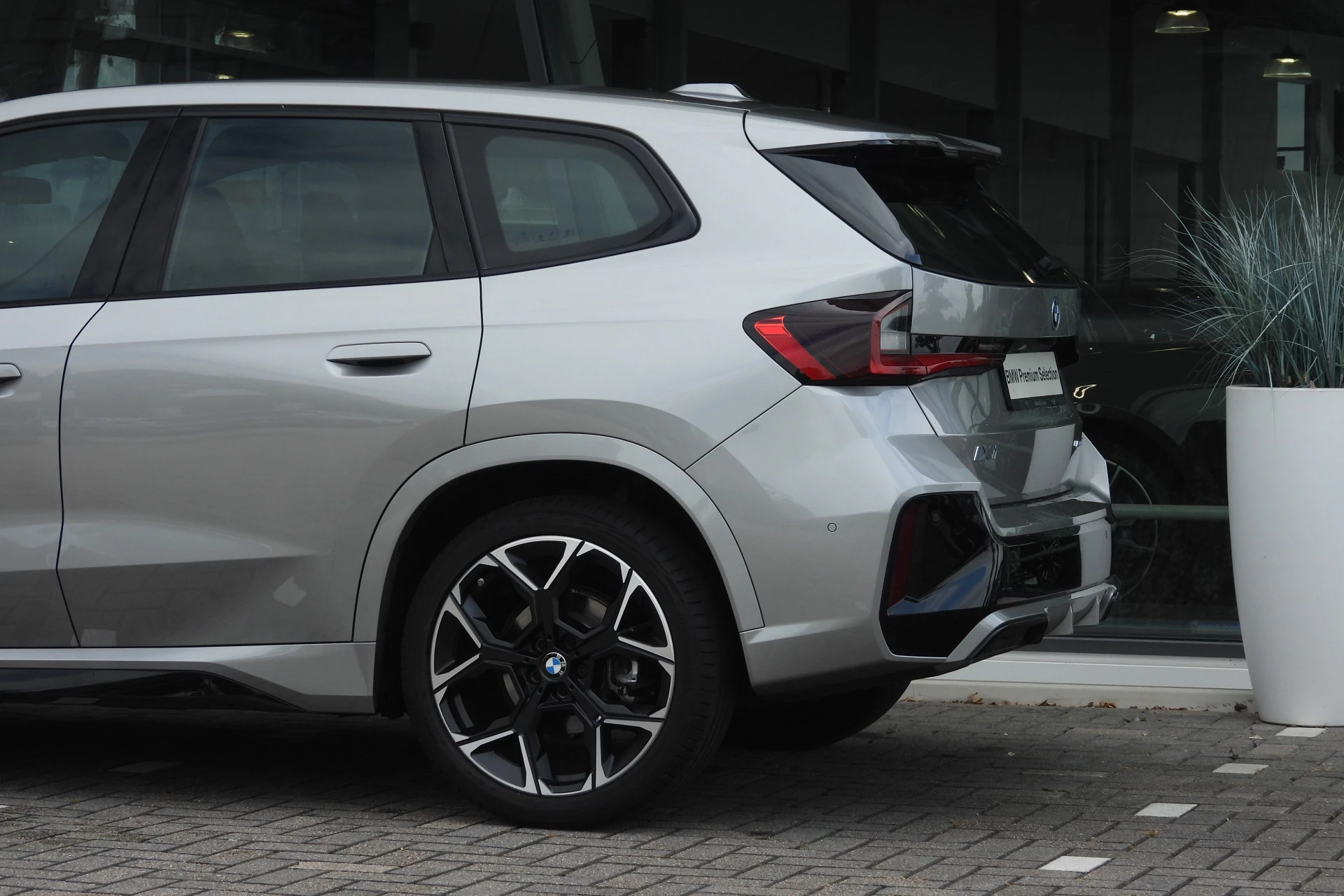 Hoofdafbeelding BMW iX1