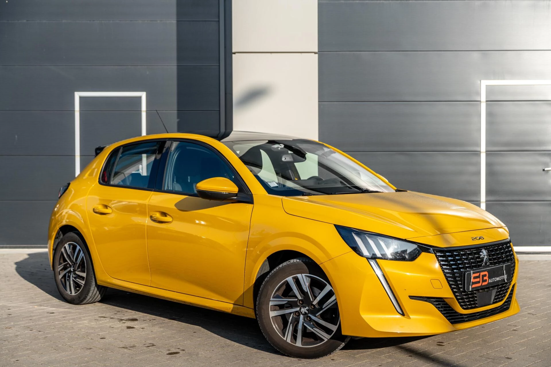 Hoofdafbeelding Peugeot 208