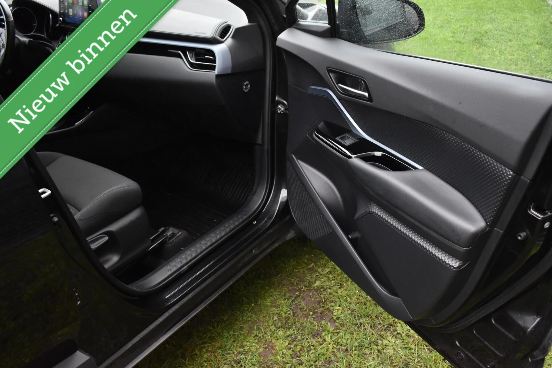 Hoofdafbeelding Toyota C-HR