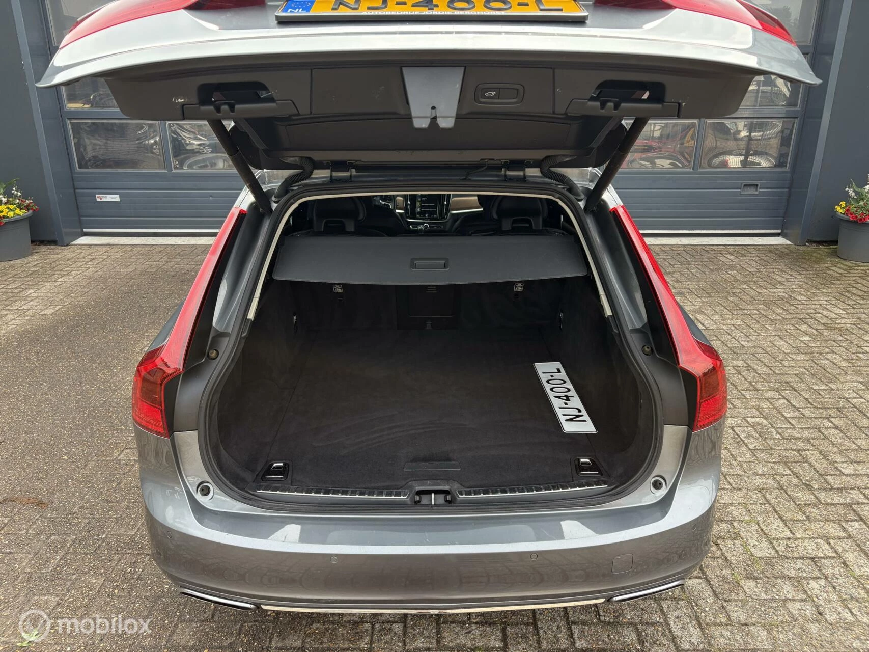 Hoofdafbeelding Volvo V90