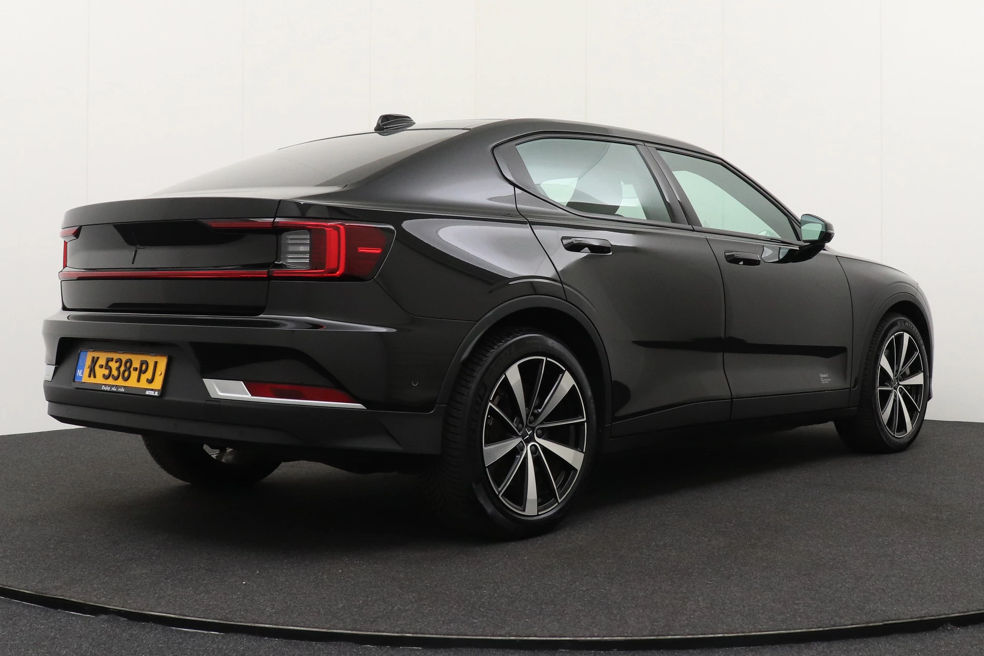 Hoofdafbeelding Polestar 2