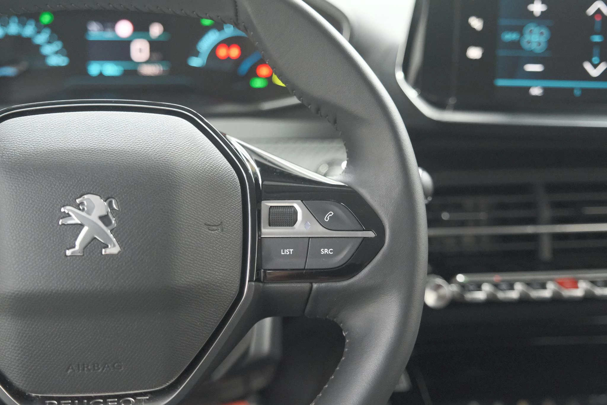 Hoofdafbeelding Peugeot e-208