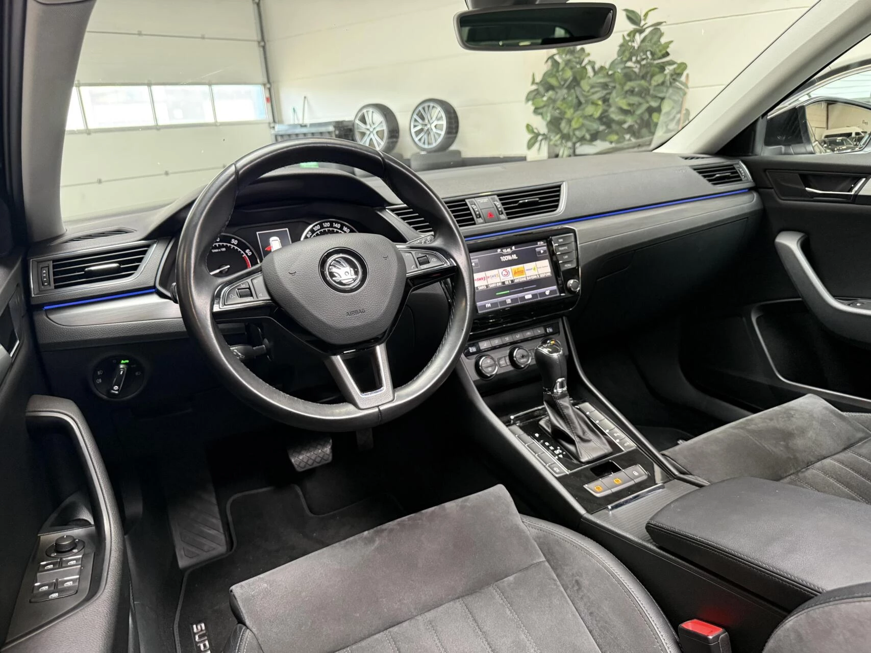 Hoofdafbeelding Škoda Superb