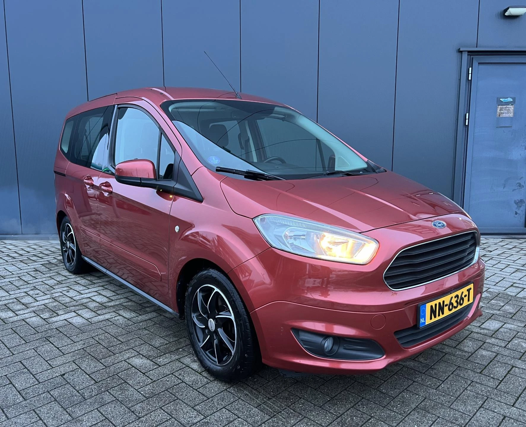 Hoofdafbeelding Ford Tourneo Courier