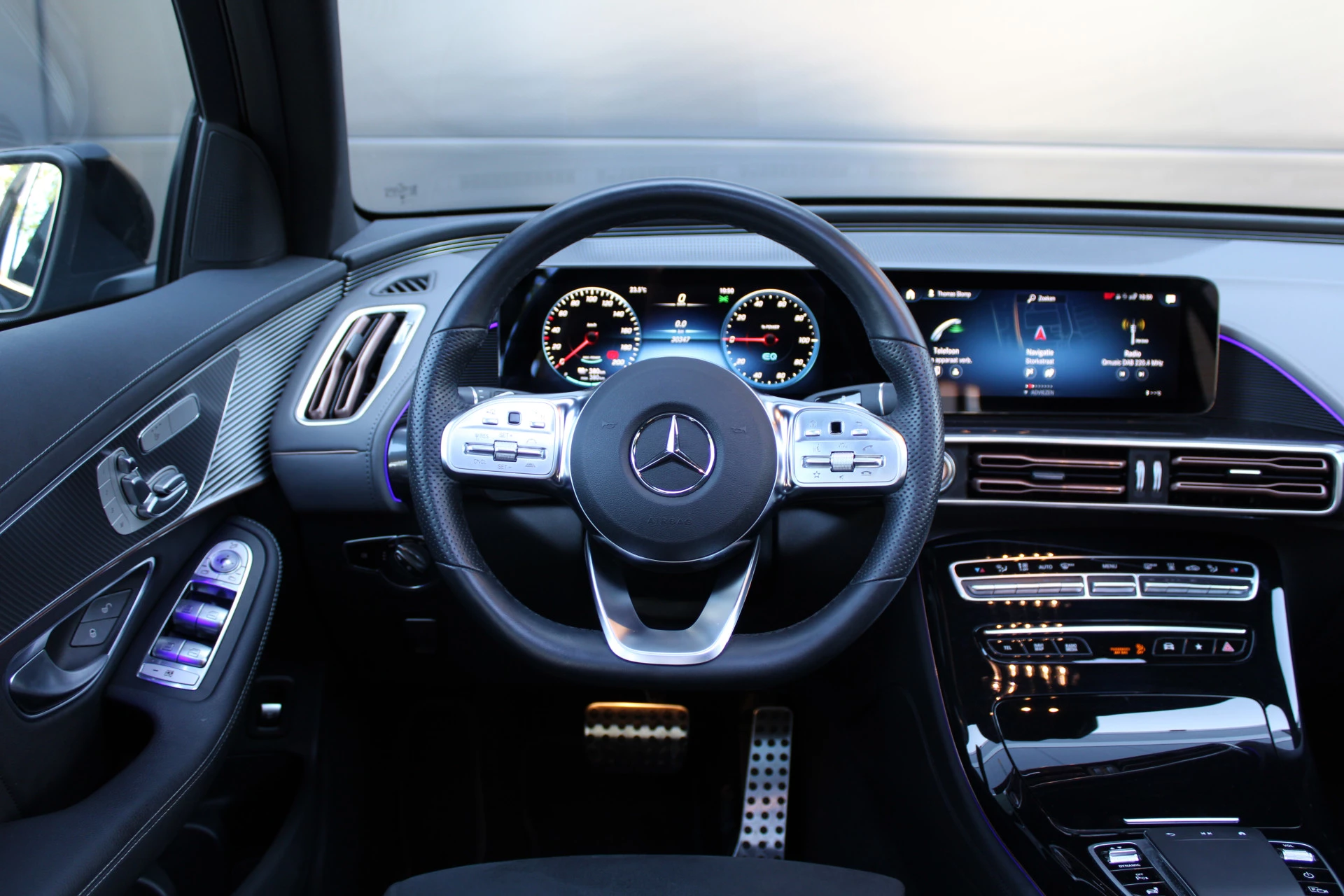 Hoofdafbeelding Mercedes-Benz EQC