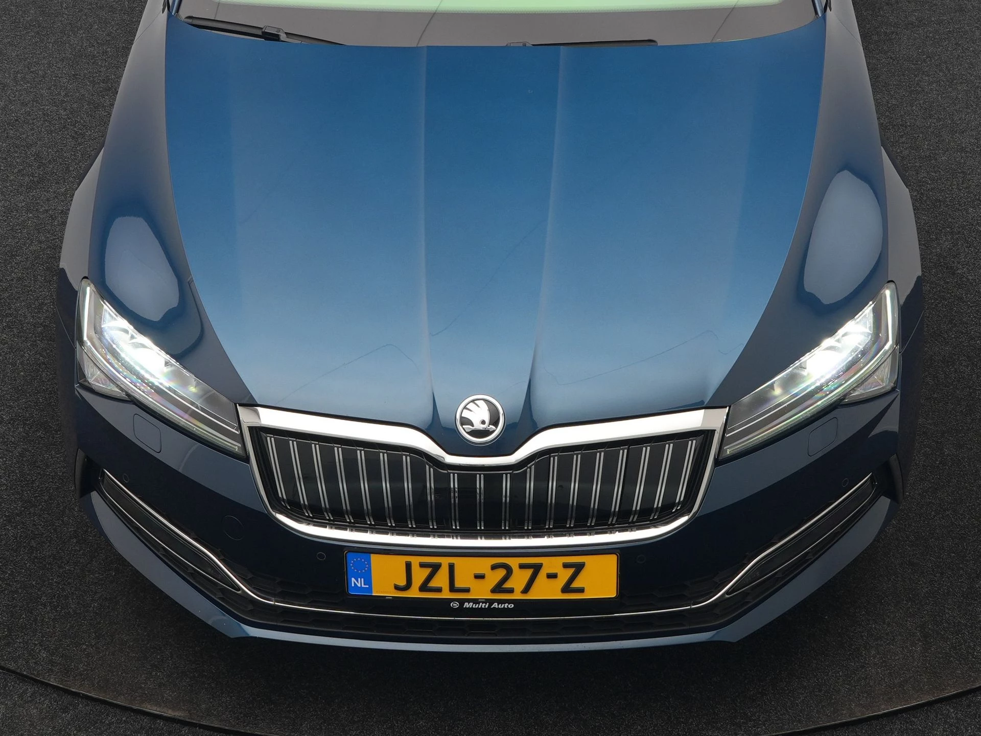 Hoofdafbeelding Škoda Superb