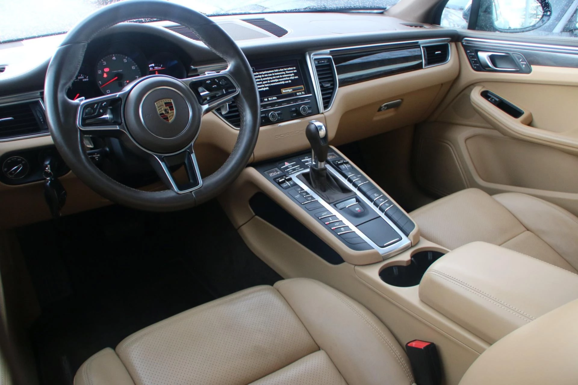 Hoofdafbeelding Porsche Macan