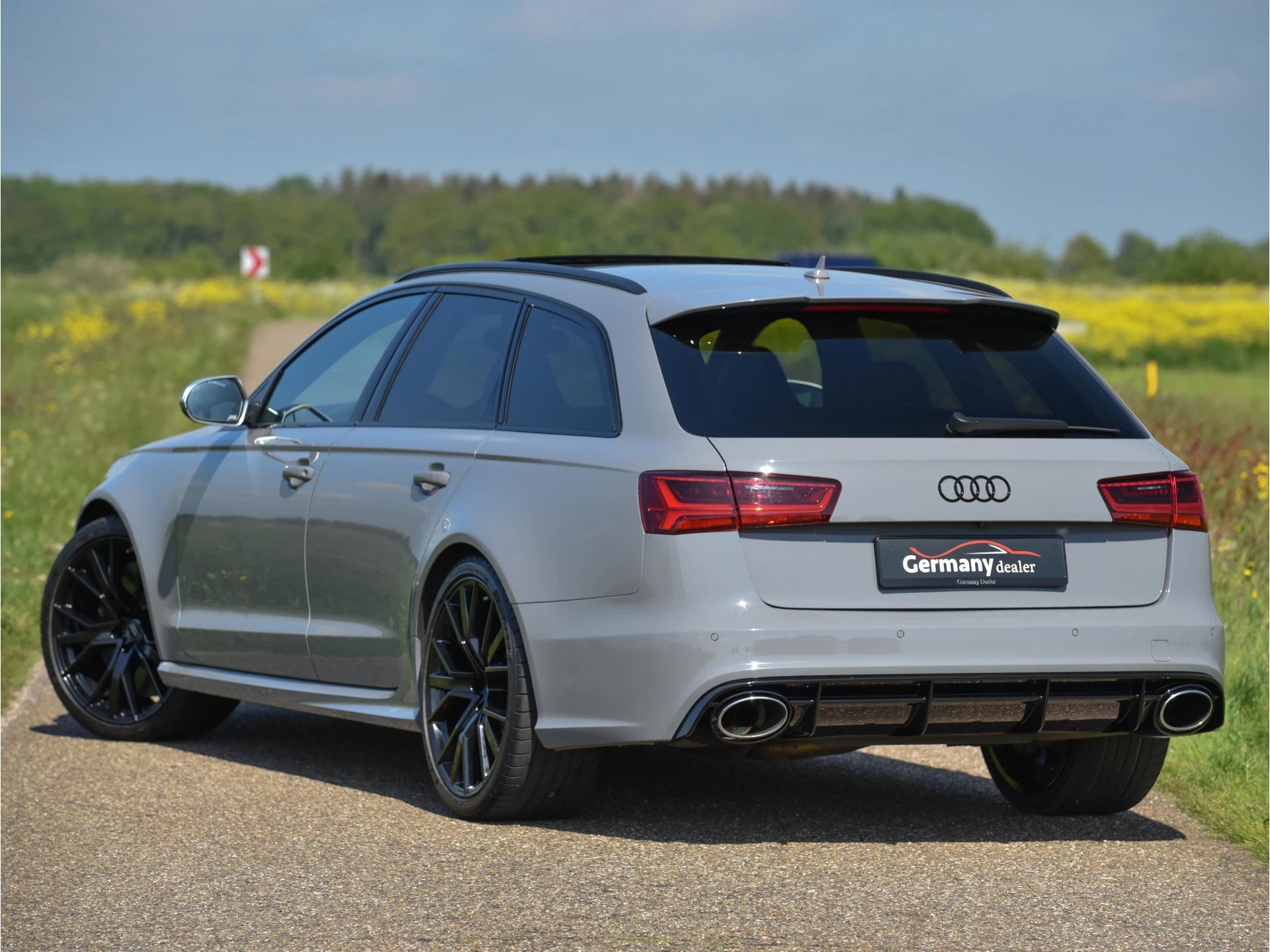 Hoofdafbeelding Audi RS6