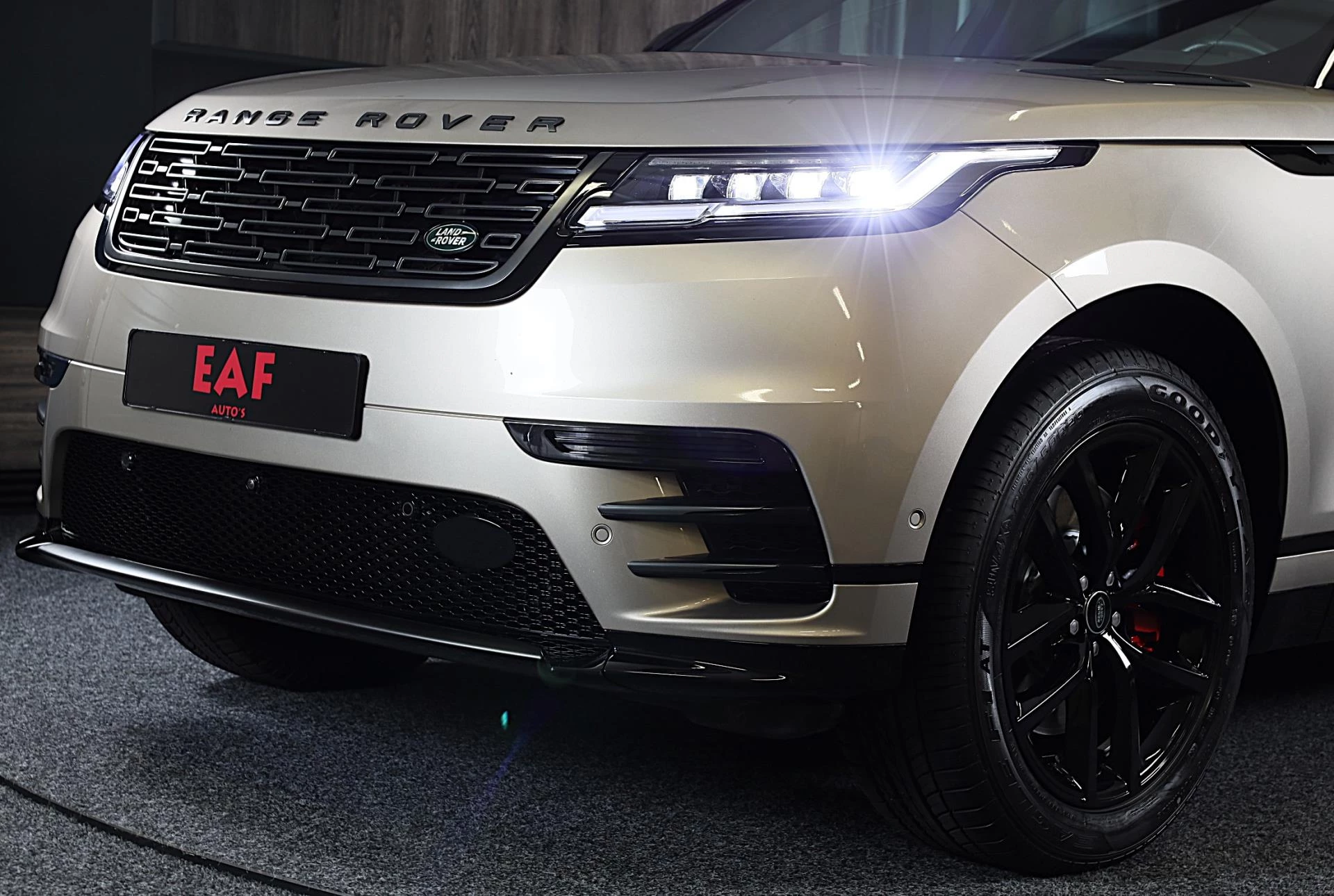 Hoofdafbeelding Land Rover Range Rover Velar