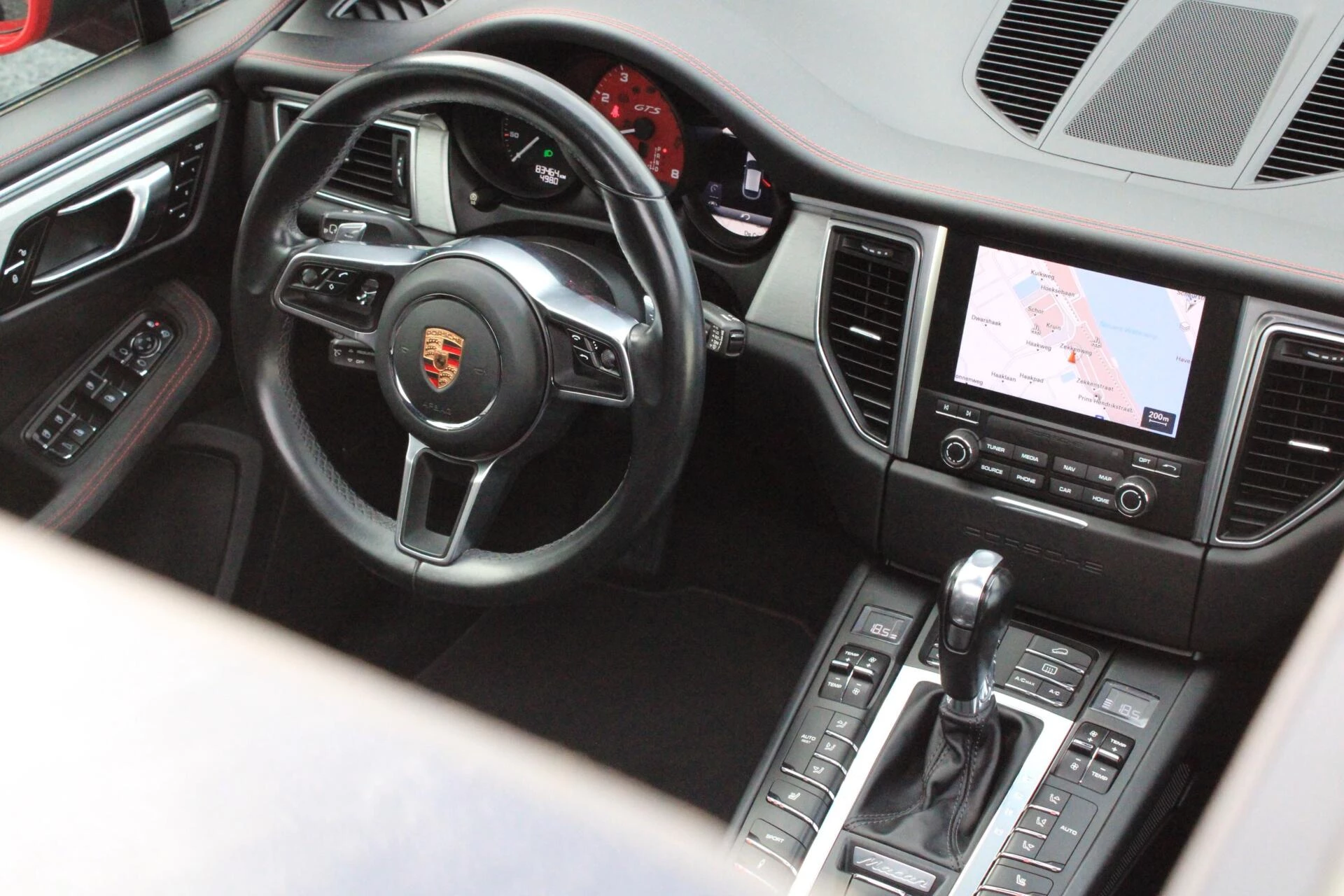 Hoofdafbeelding Porsche Macan