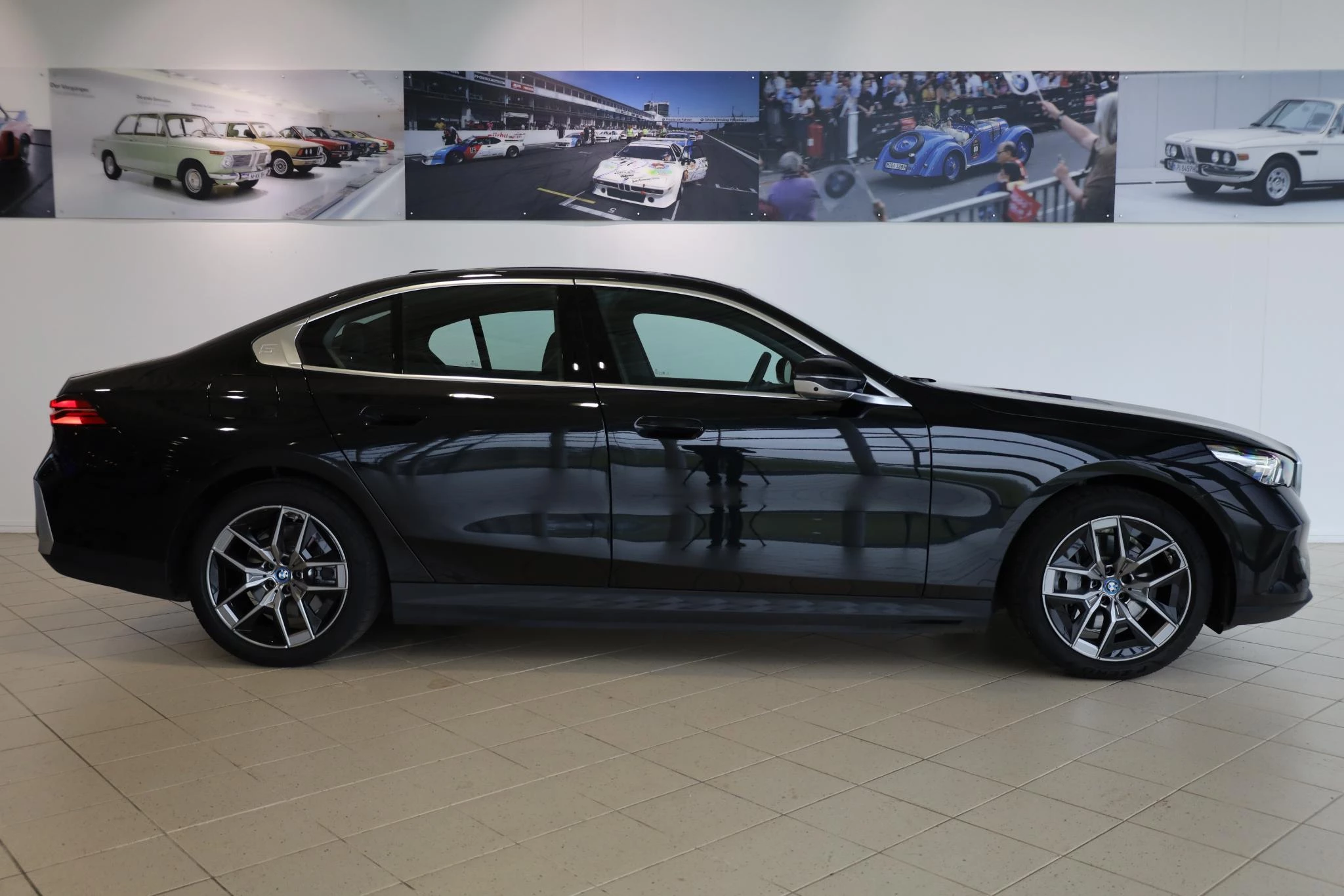 Hoofdafbeelding BMW i5