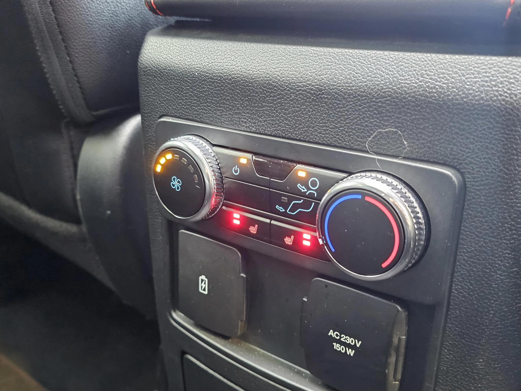 Hoofdafbeelding Ford Explorer