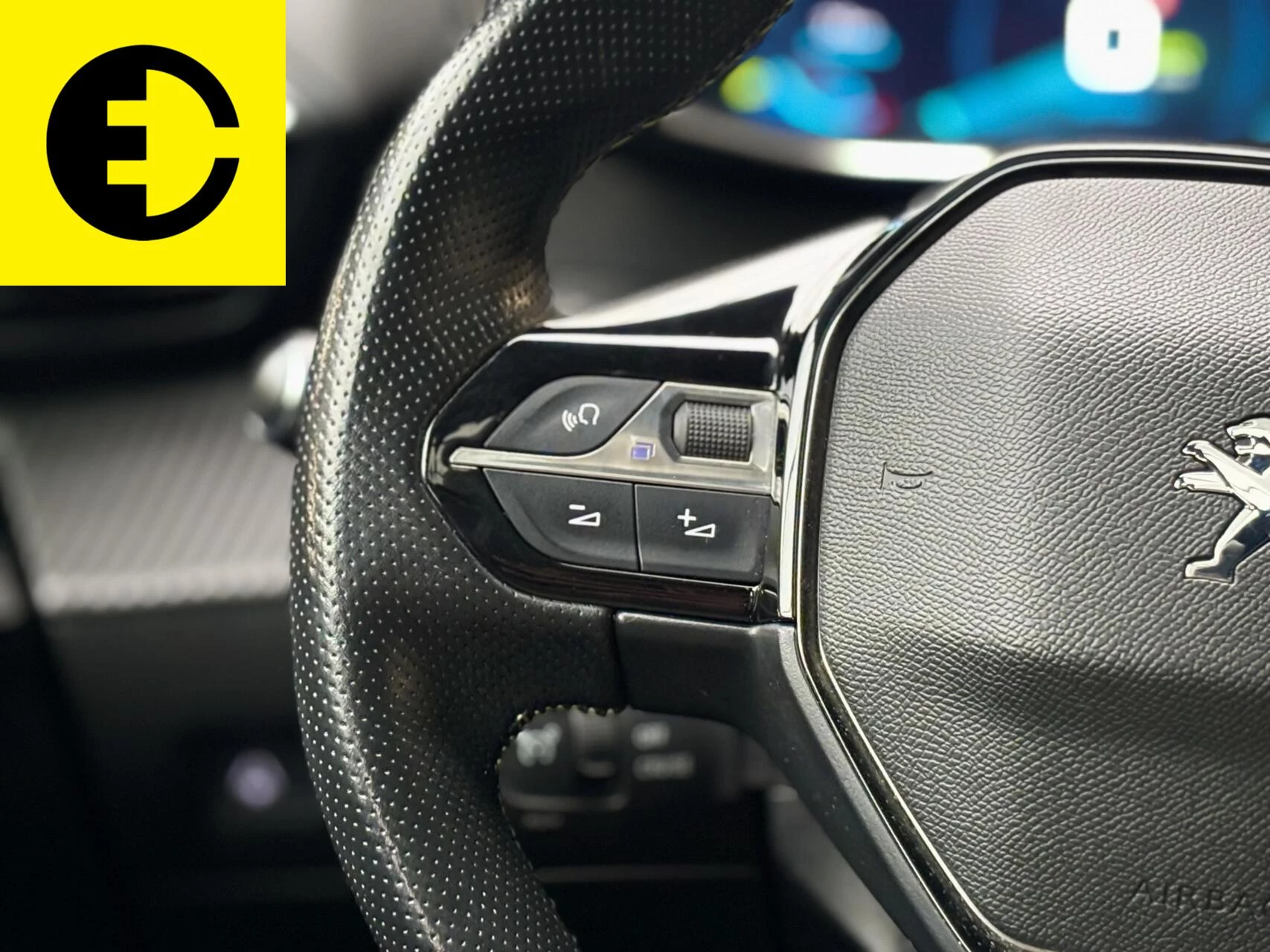 Hoofdafbeelding Peugeot e-208