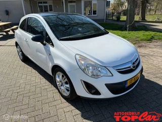 Opel Corsa 1.2-16V Color Edition van de 1e eigenaar, Navigatie