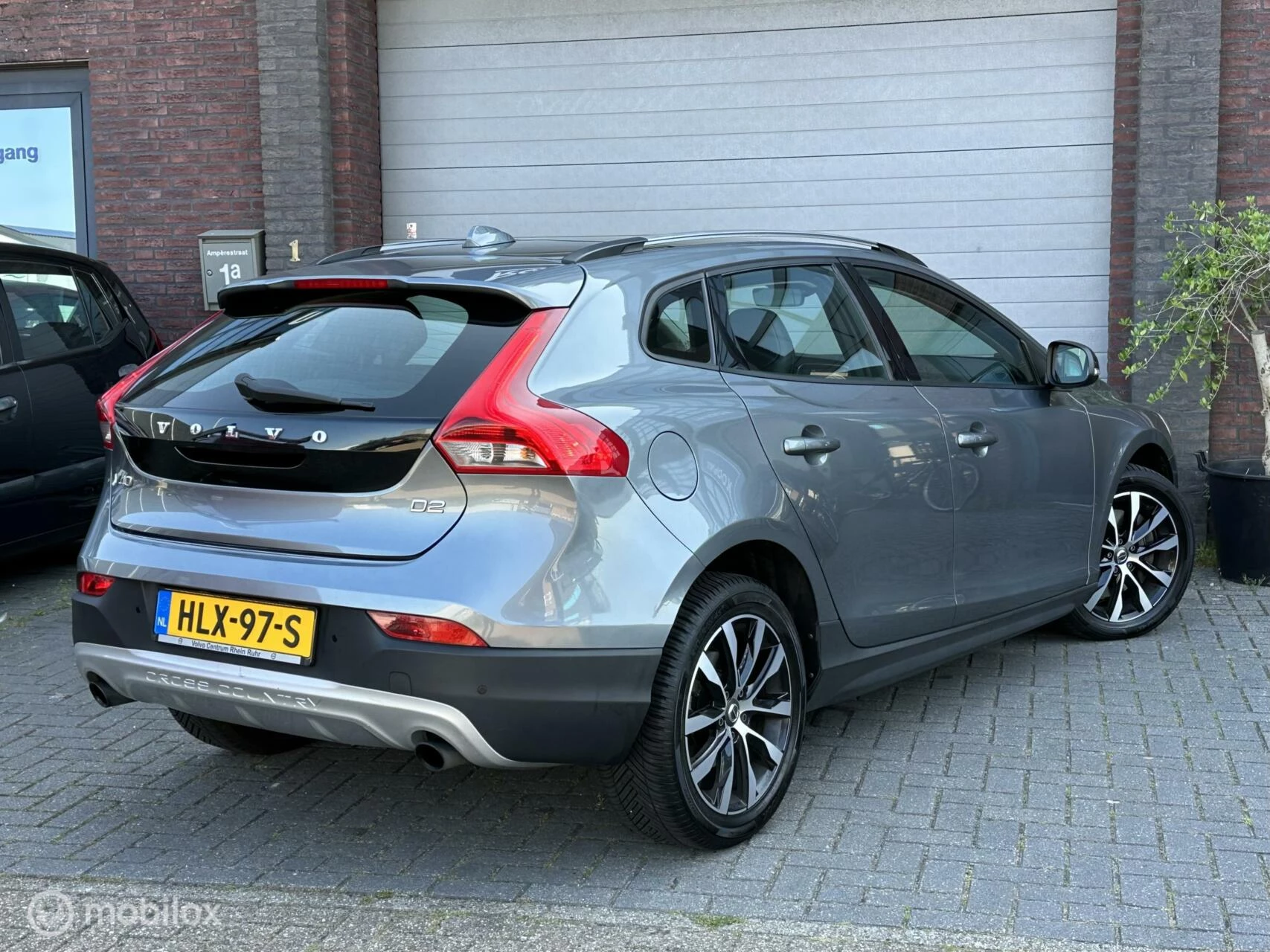 Hoofdafbeelding Volvo V40