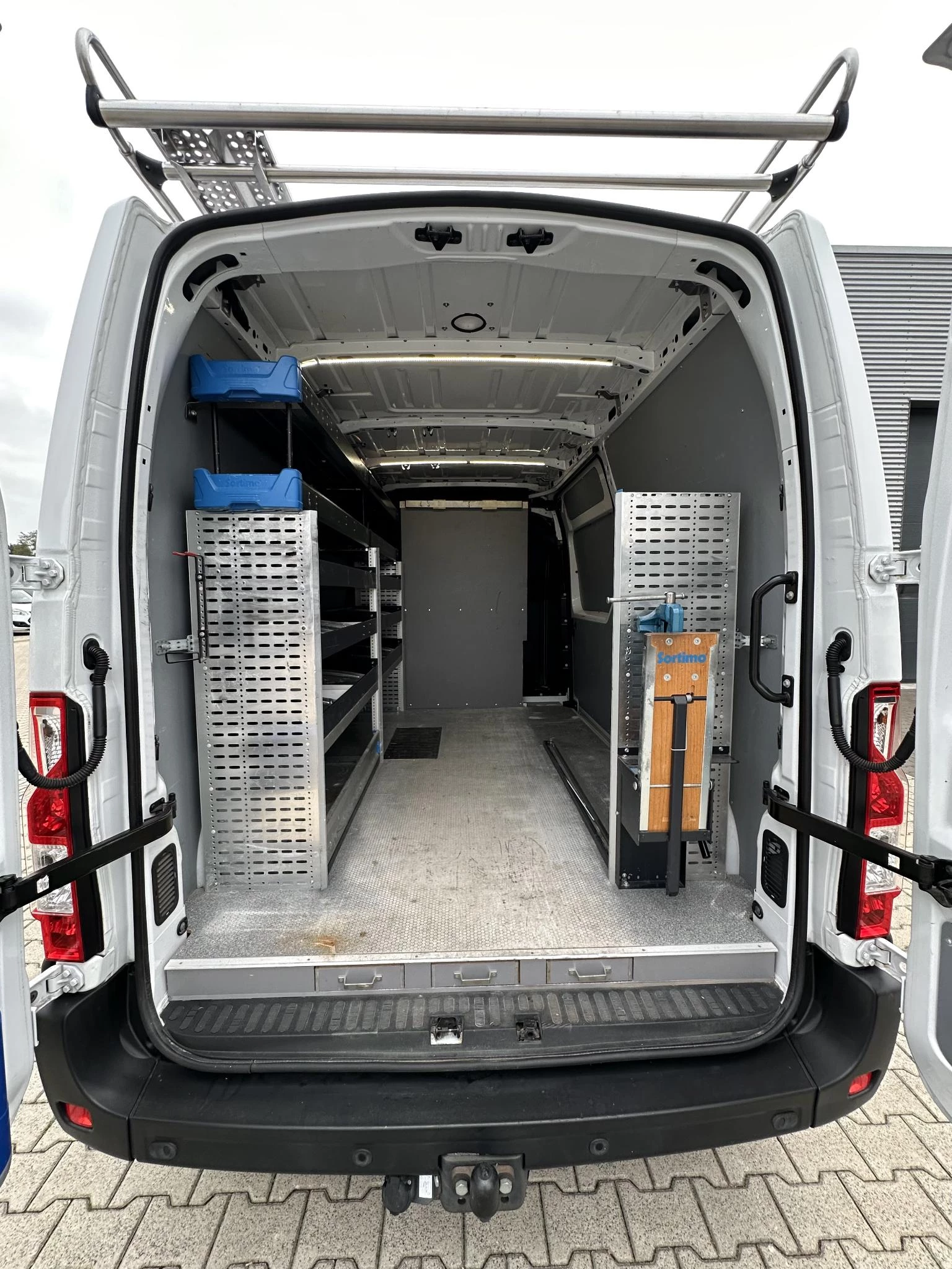 Hoofdafbeelding Opel Movano