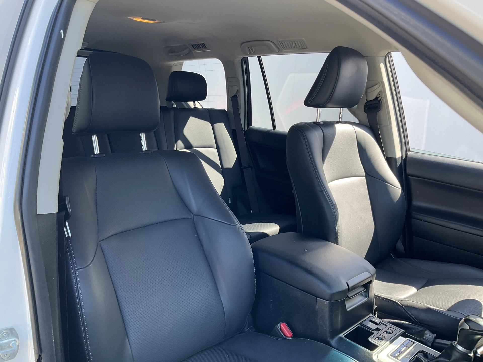 Hoofdafbeelding Toyota Land Cruiser