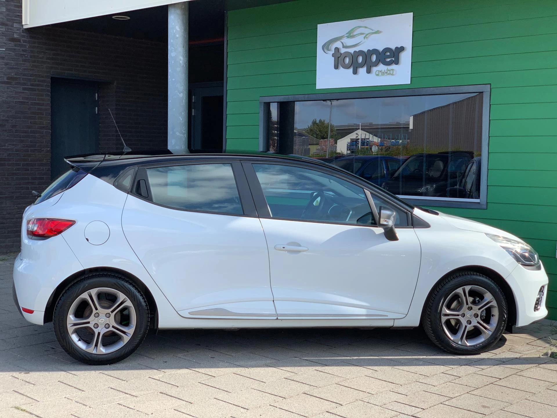 Hoofdafbeelding Renault Clio