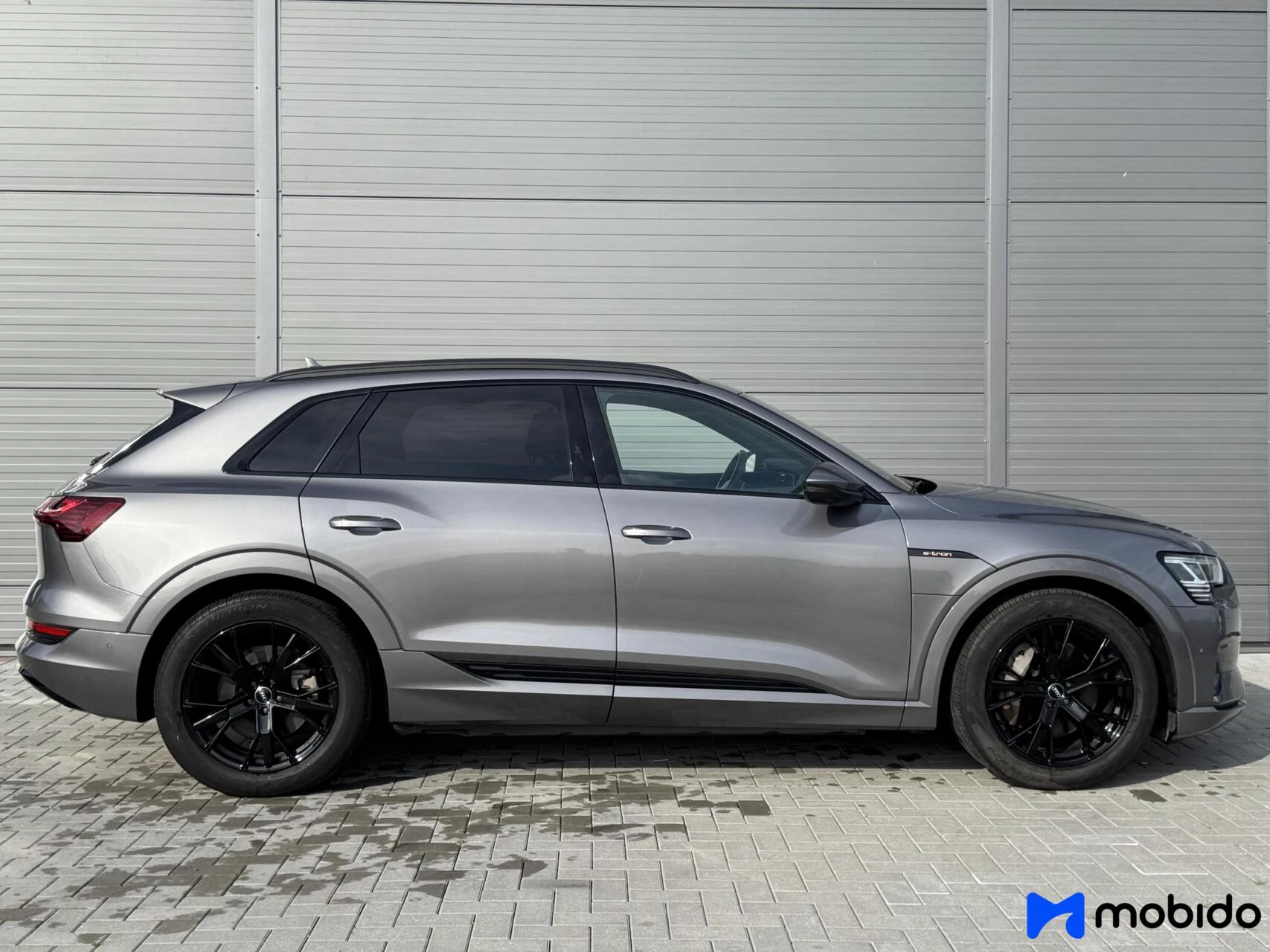 Hoofdafbeelding Audi e-tron