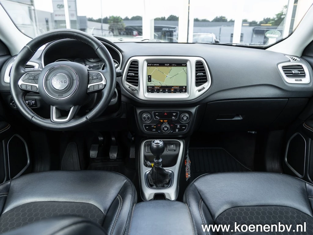 Hoofdafbeelding Jeep Compass