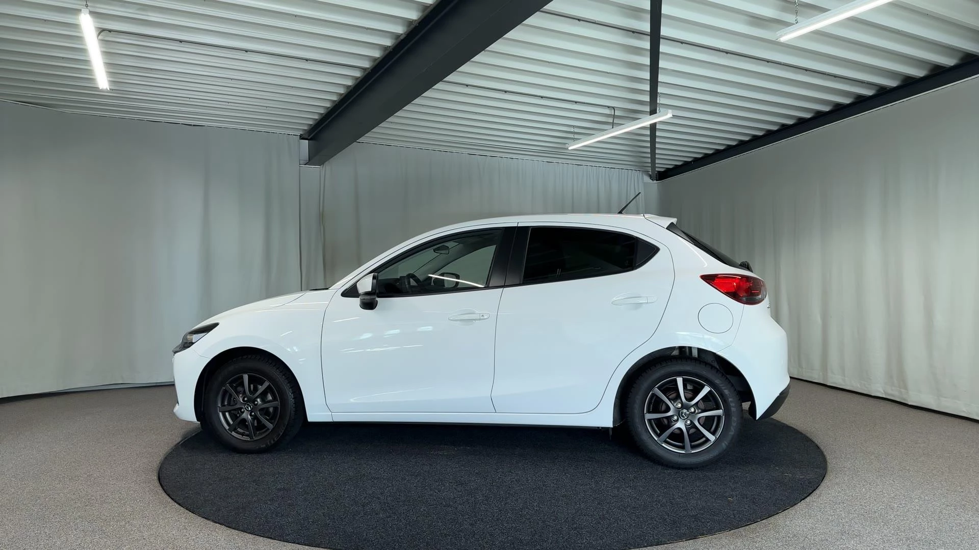 Hoofdafbeelding Mazda 2