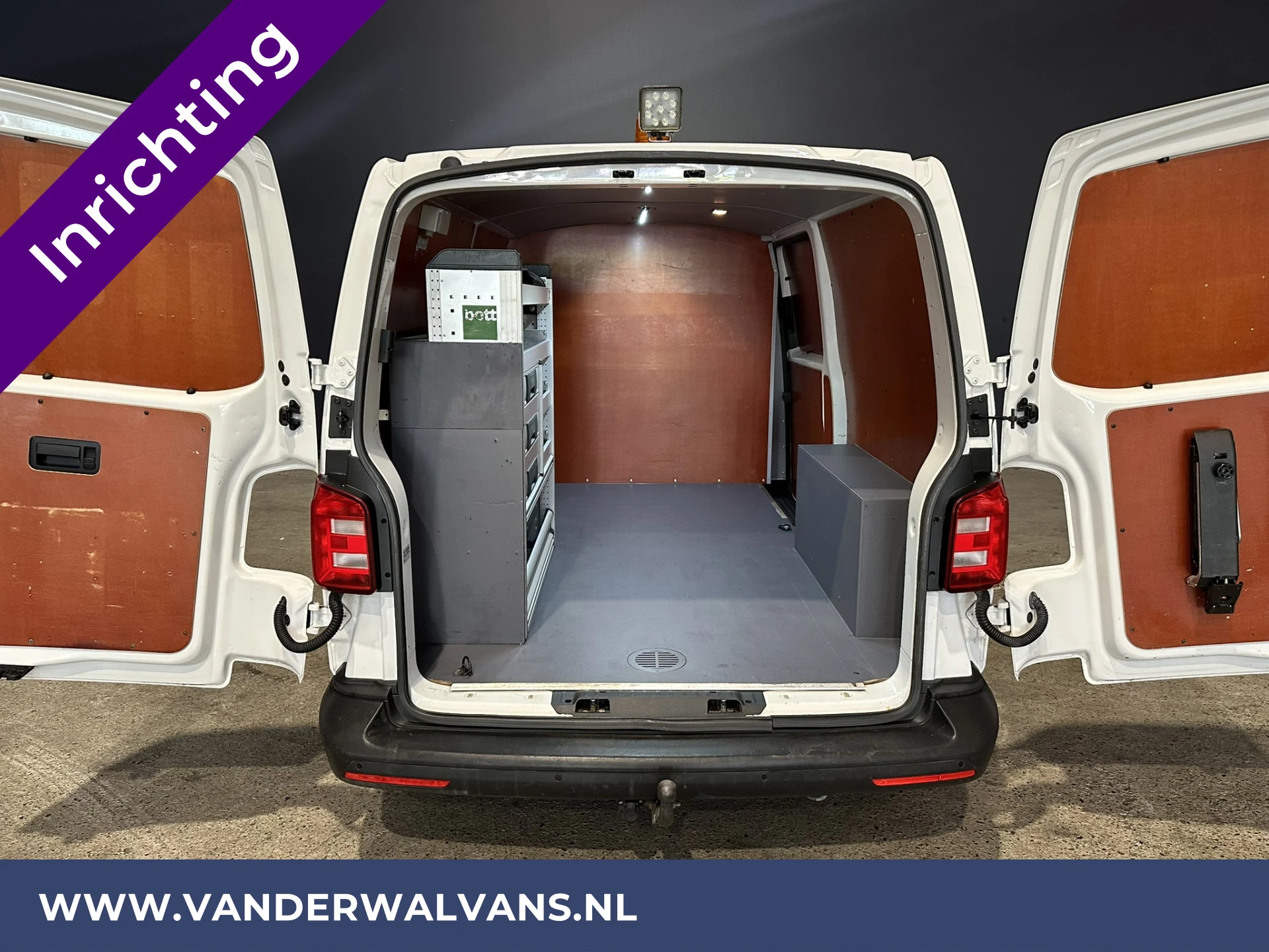 Hoofdafbeelding Volkswagen Transporter