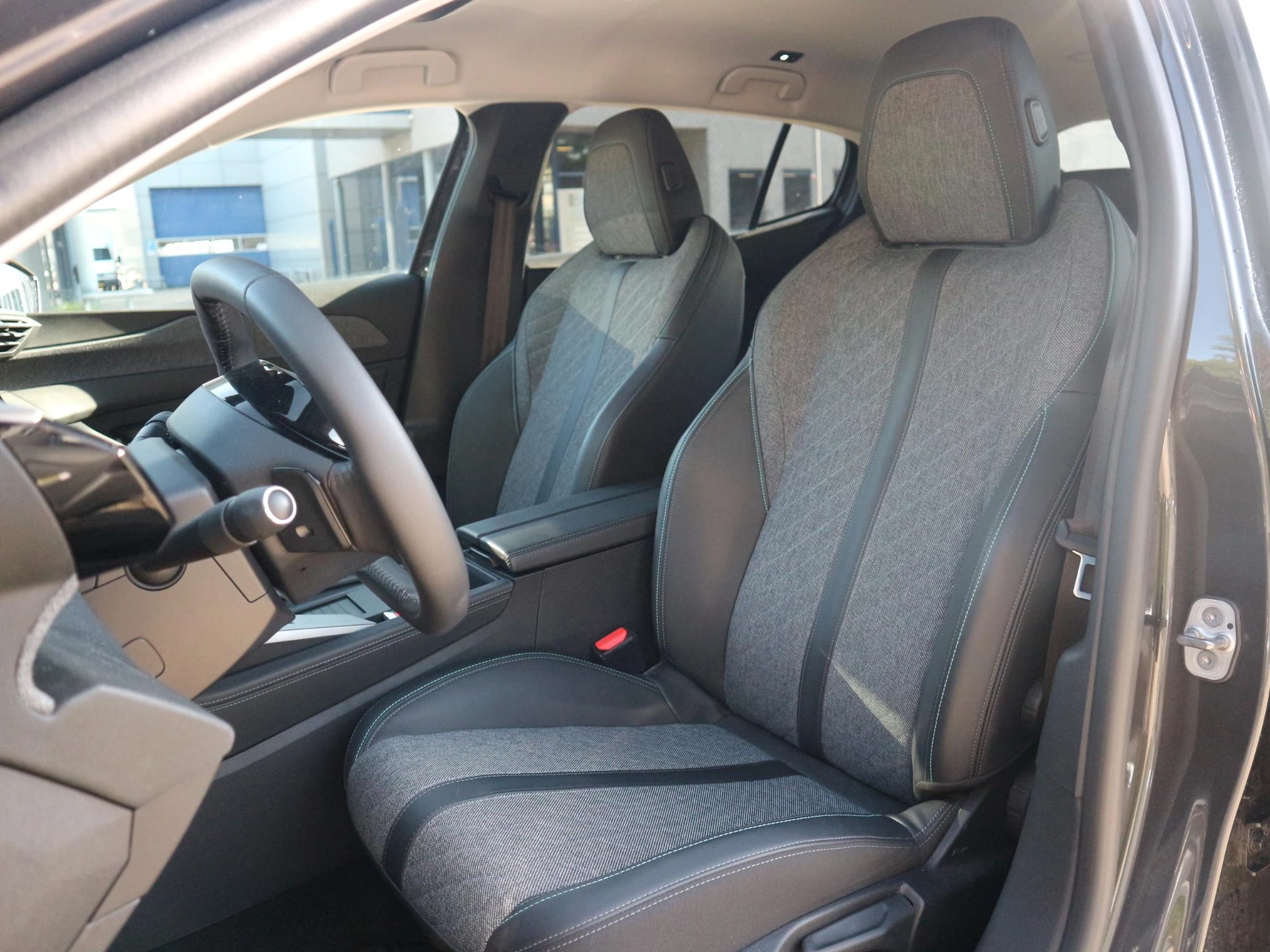 Hoofdafbeelding Peugeot 408