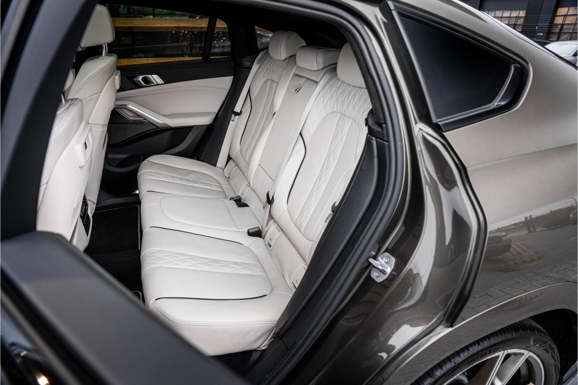 Hoofdafbeelding BMW X6
