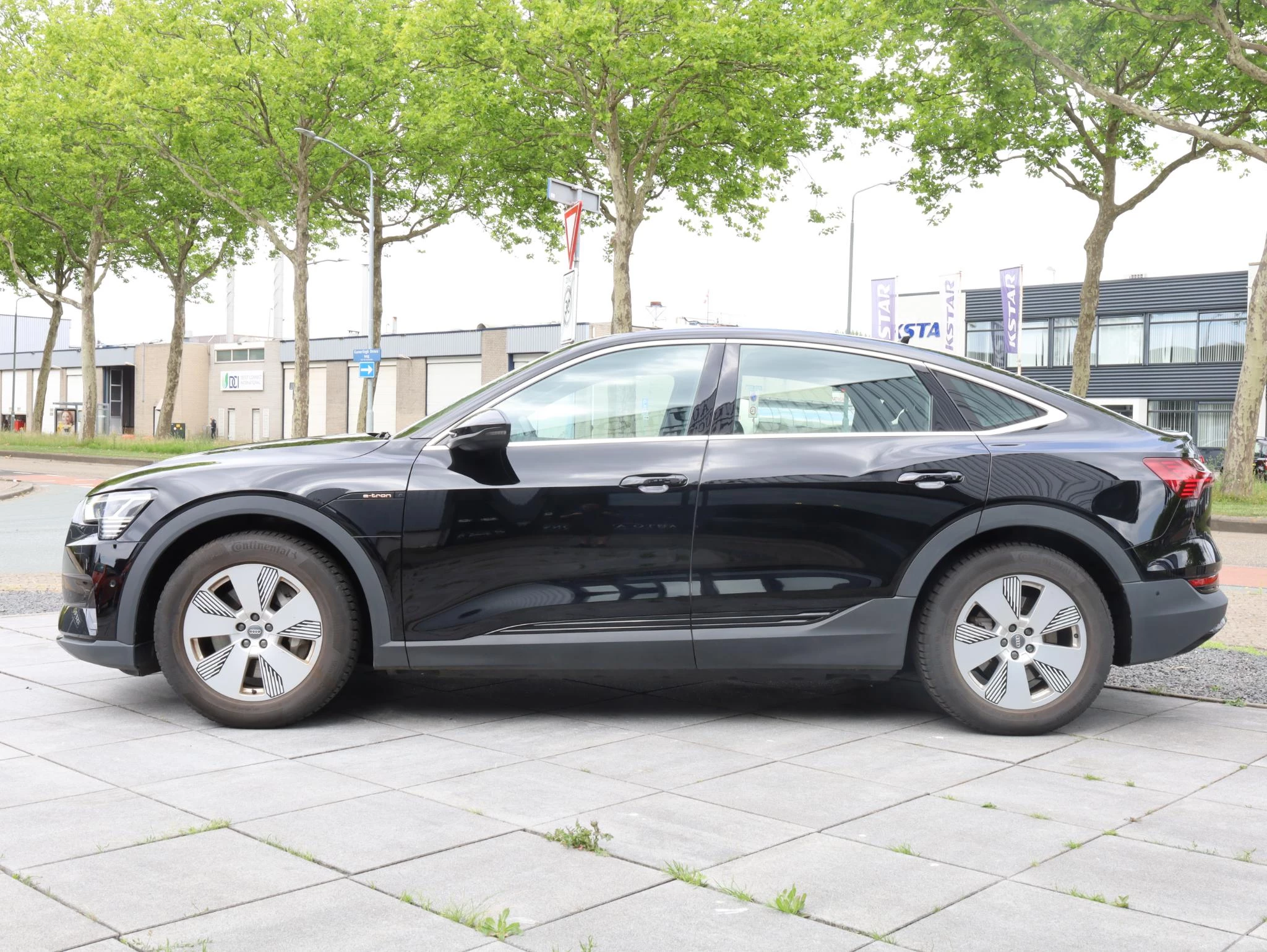 Hoofdafbeelding Audi e-tron