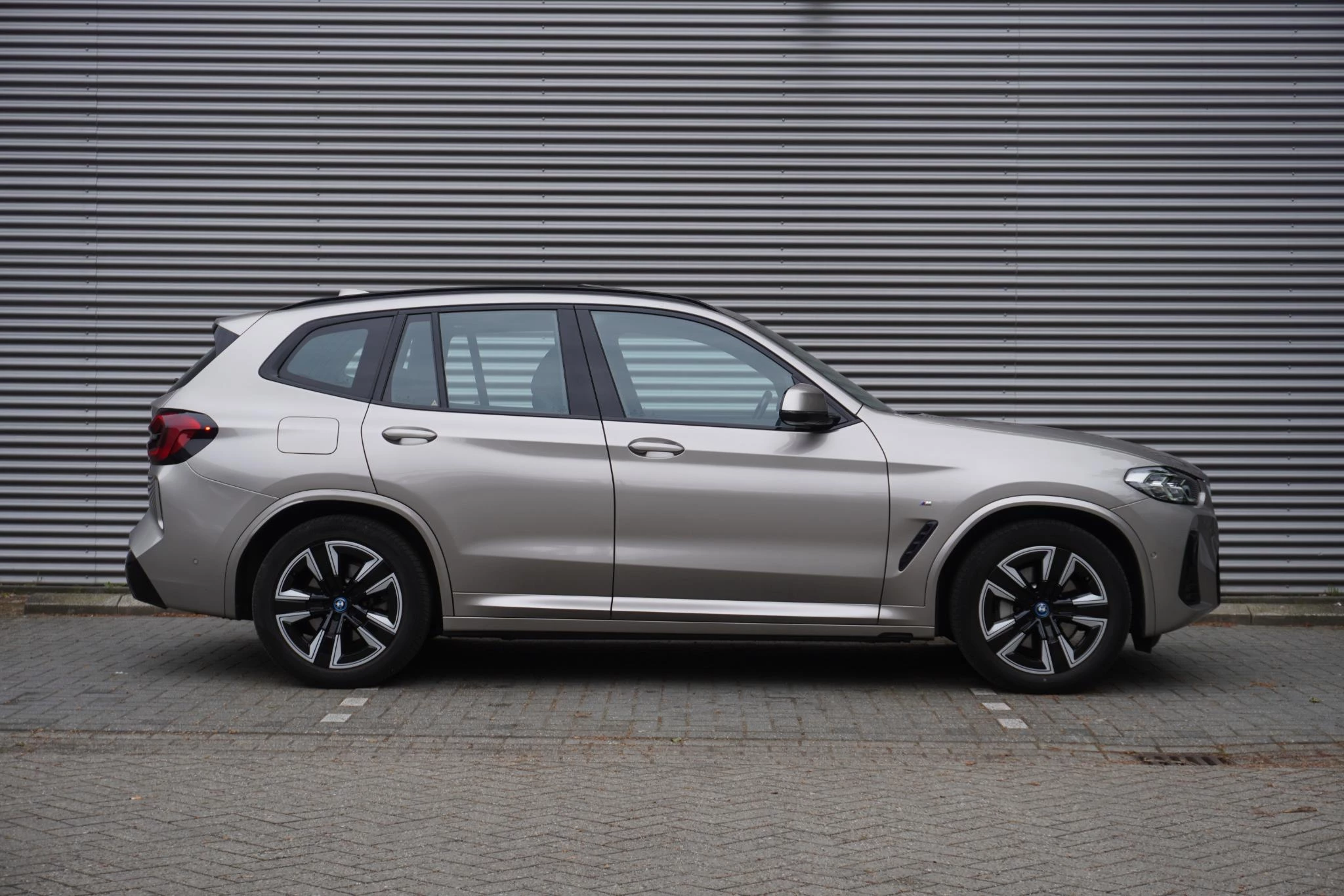 Hoofdafbeelding BMW iX3