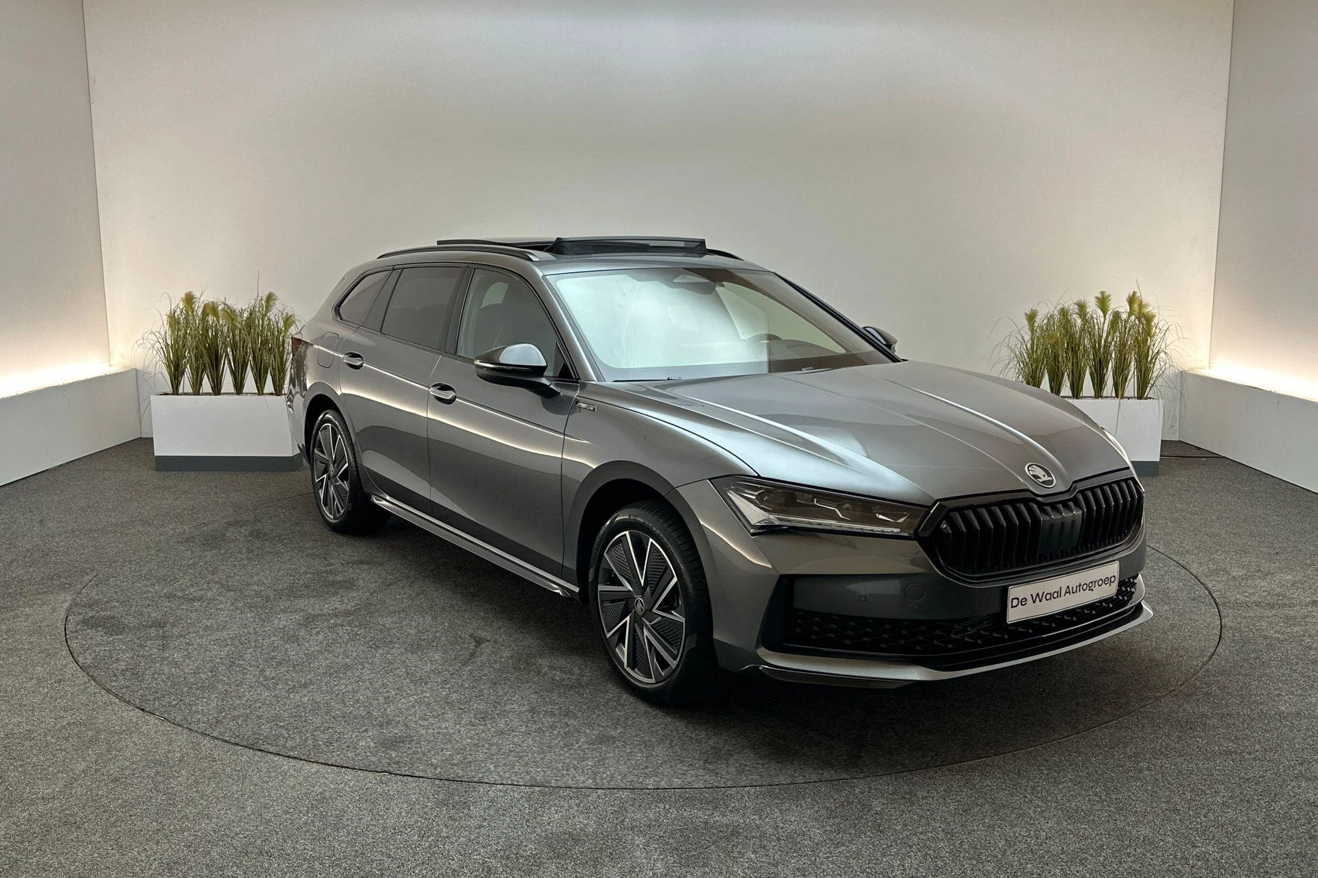 Hoofdafbeelding Škoda Superb