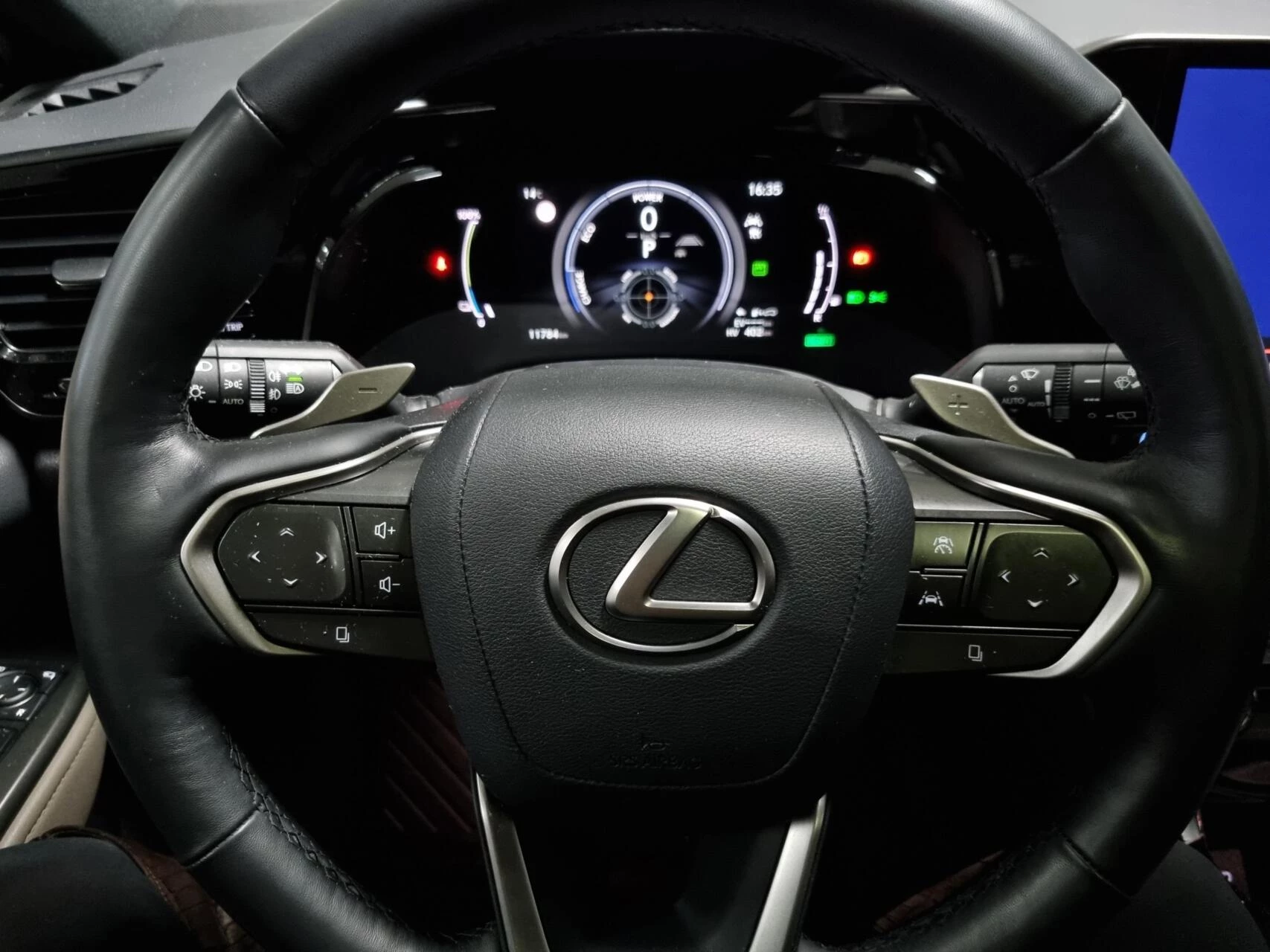 Hoofdafbeelding Lexus NX