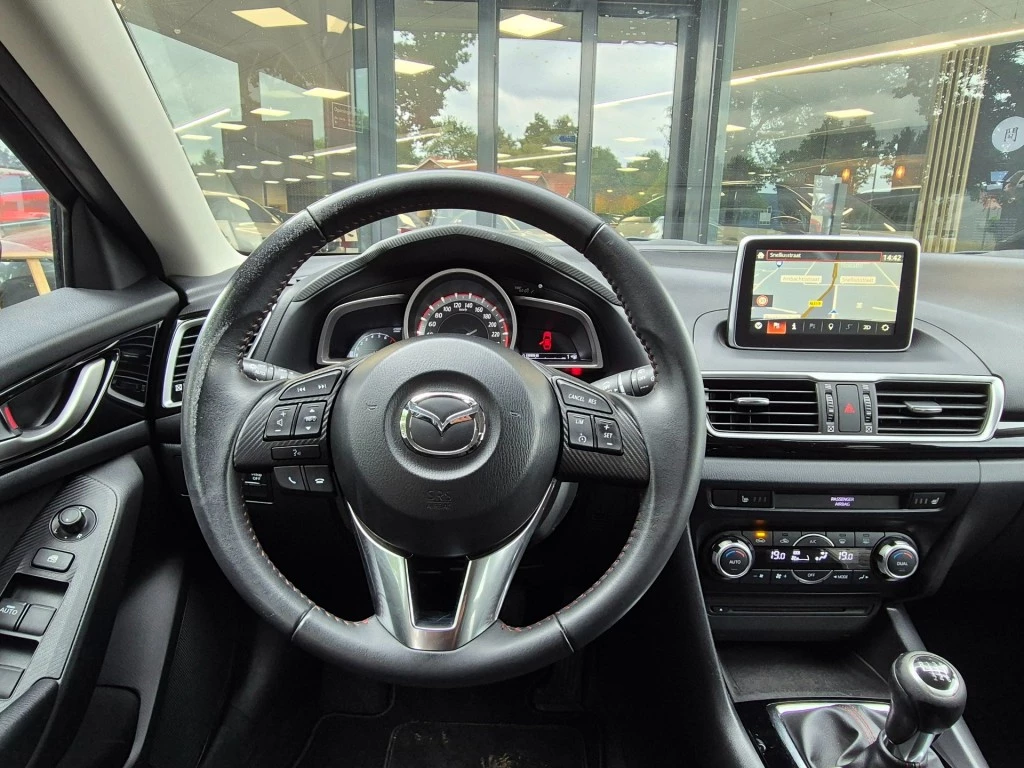 Hoofdafbeelding Mazda 3