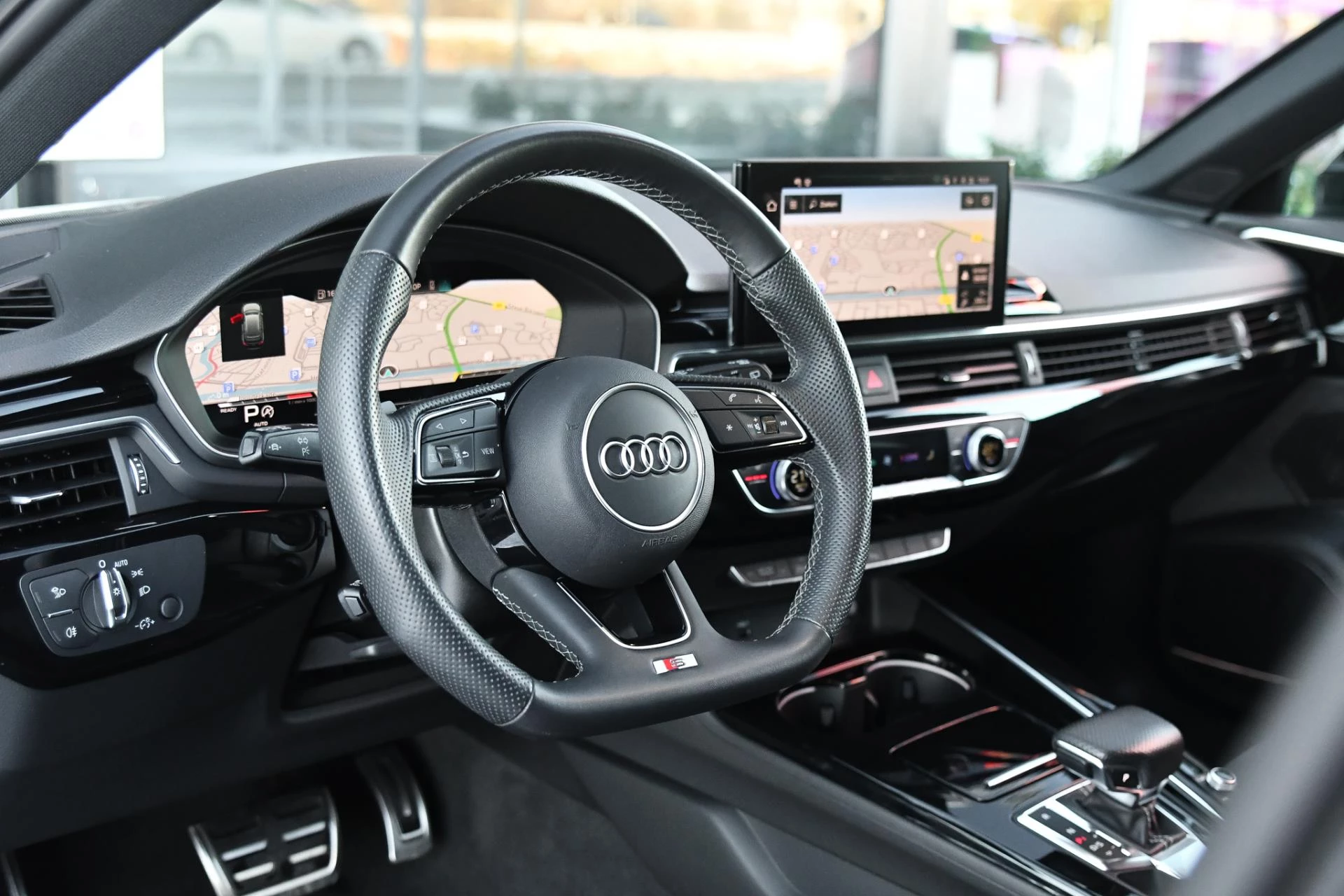 Hoofdafbeelding Audi A4