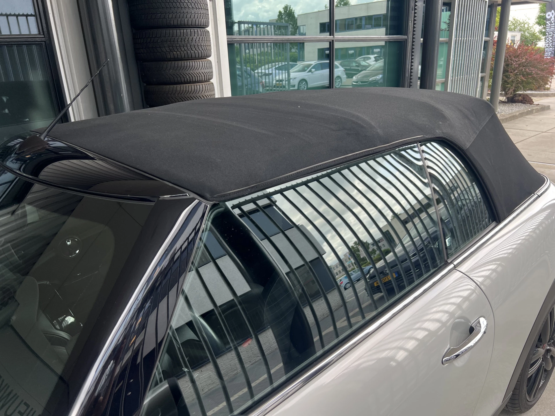Hoofdafbeelding MINI Cooper Cabrio