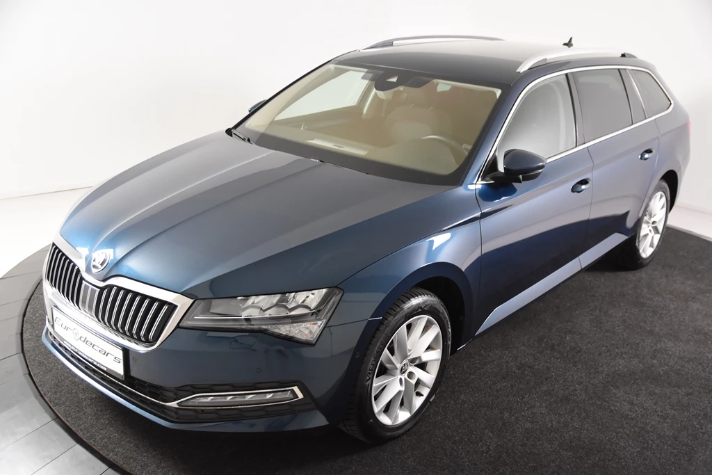 Hoofdafbeelding Škoda Superb