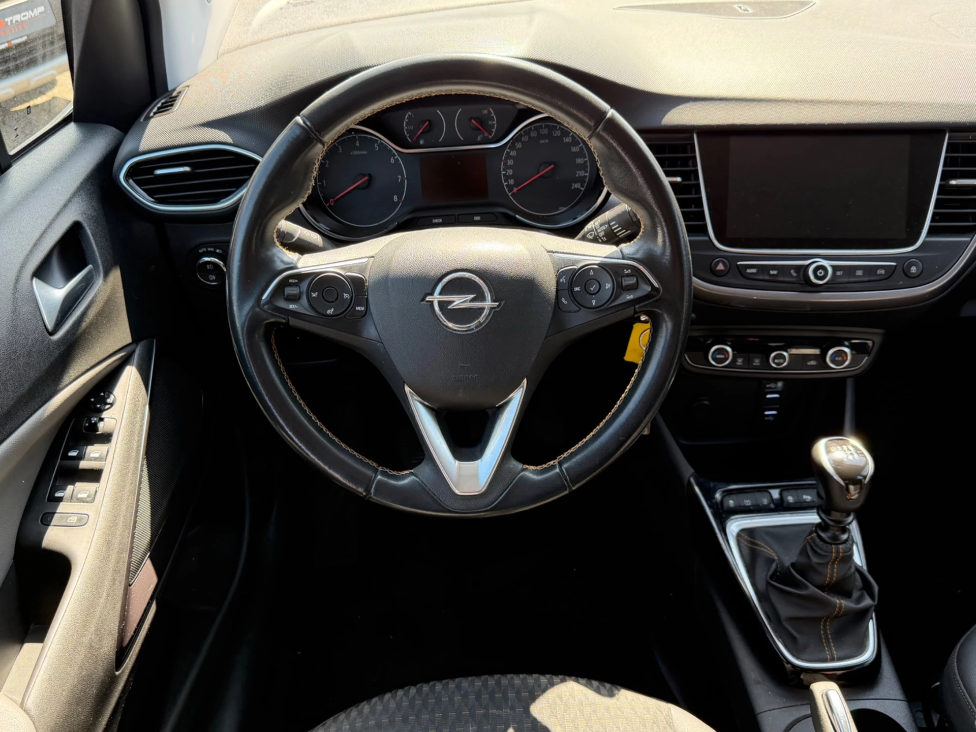 Hoofdafbeelding Opel Crossland X