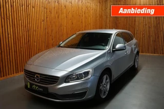 Hoofdafbeelding Volvo V60 Volvo V60 2.4 D5 AWD TWIN ENGINE MOMENTUM AUTOMAAT