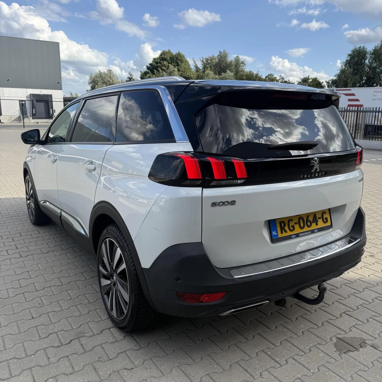 Hoofdafbeelding Peugeot 5008