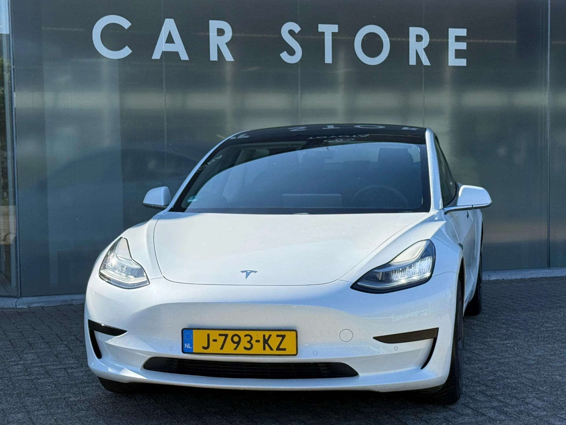 Hoofdafbeelding Tesla Model 3