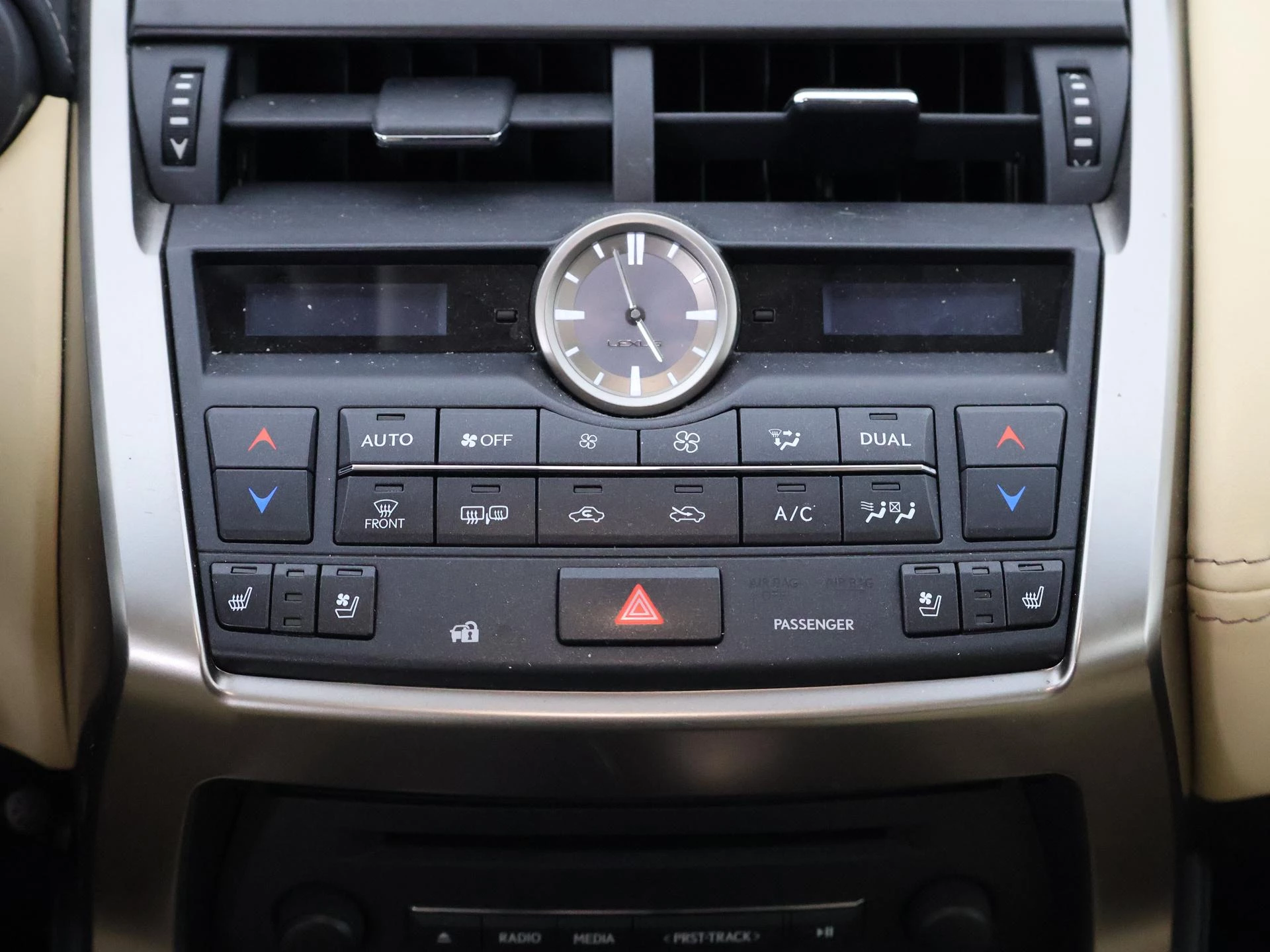 Hoofdafbeelding Lexus NX