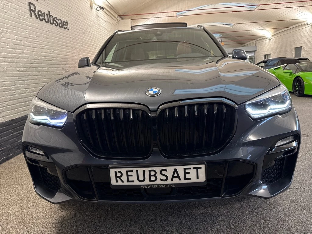 Hoofdafbeelding BMW X5