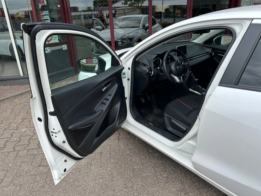Hoofdafbeelding Mazda 2