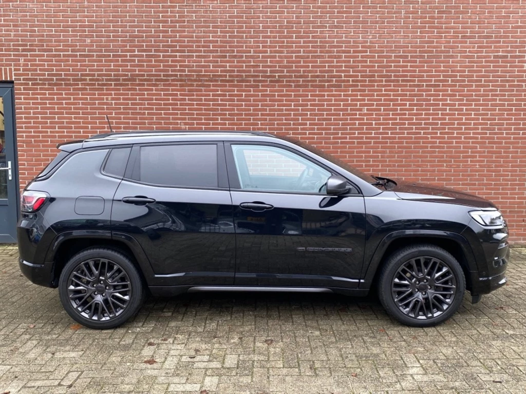 Hoofdafbeelding Jeep Compass