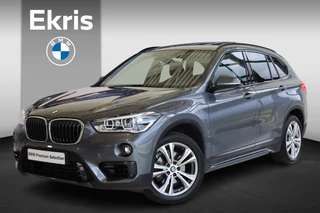 Hoofdafbeelding BMW X1 BMW X1 sDrive18i High Executive | Elektrisch Glazen Panorama-dak | Voorstoelen Verwarmd | Elektrisch Bedienbare Achterklep
