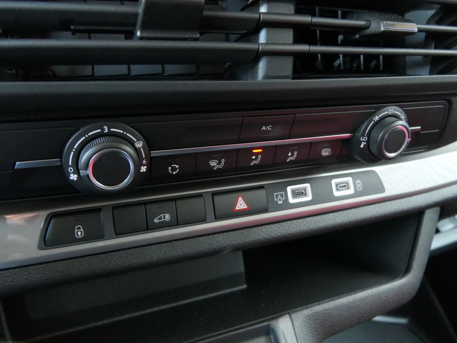 Hoofdafbeelding Opel Vivaro-e
