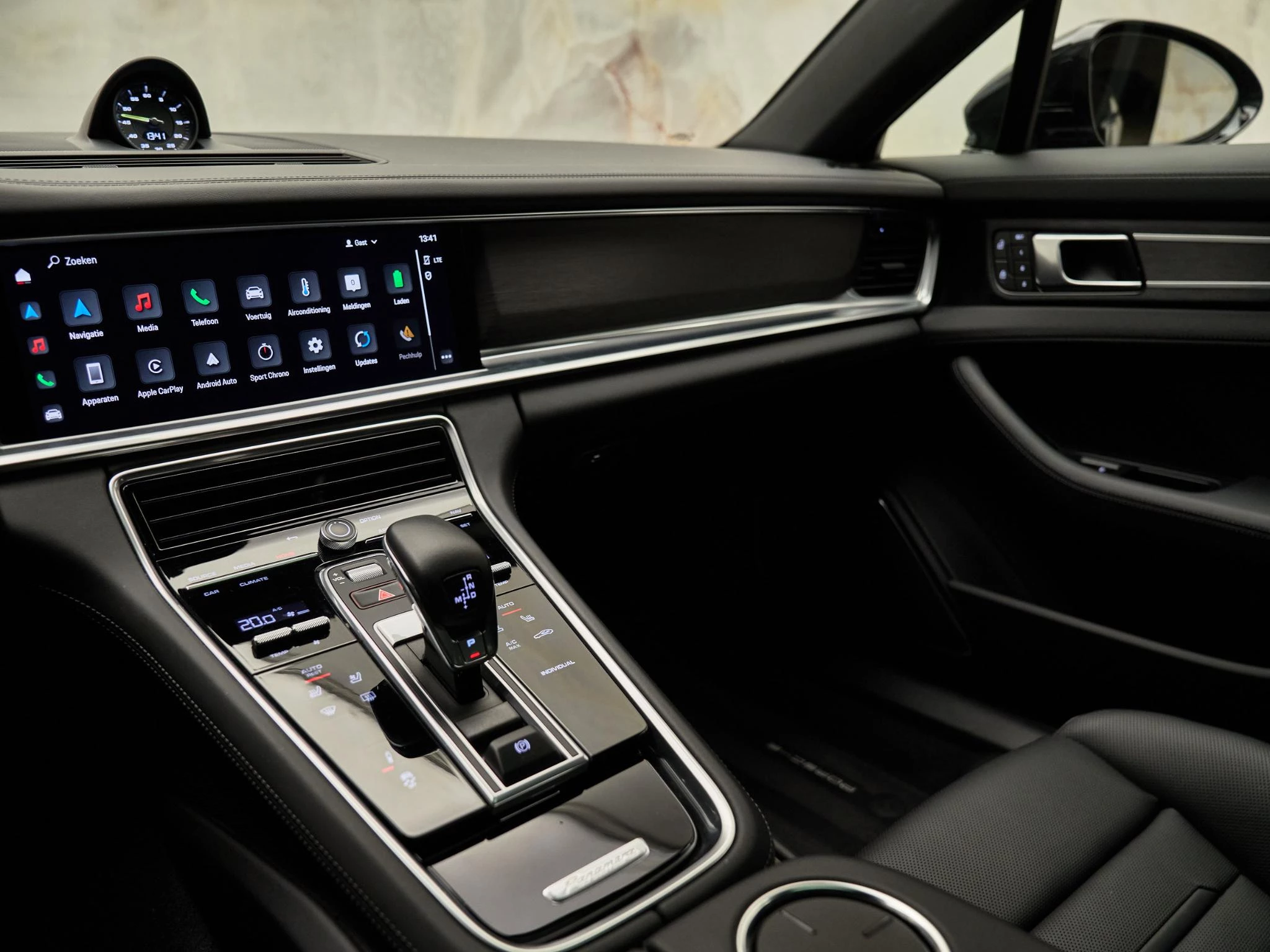 Hoofdafbeelding Porsche Panamera
