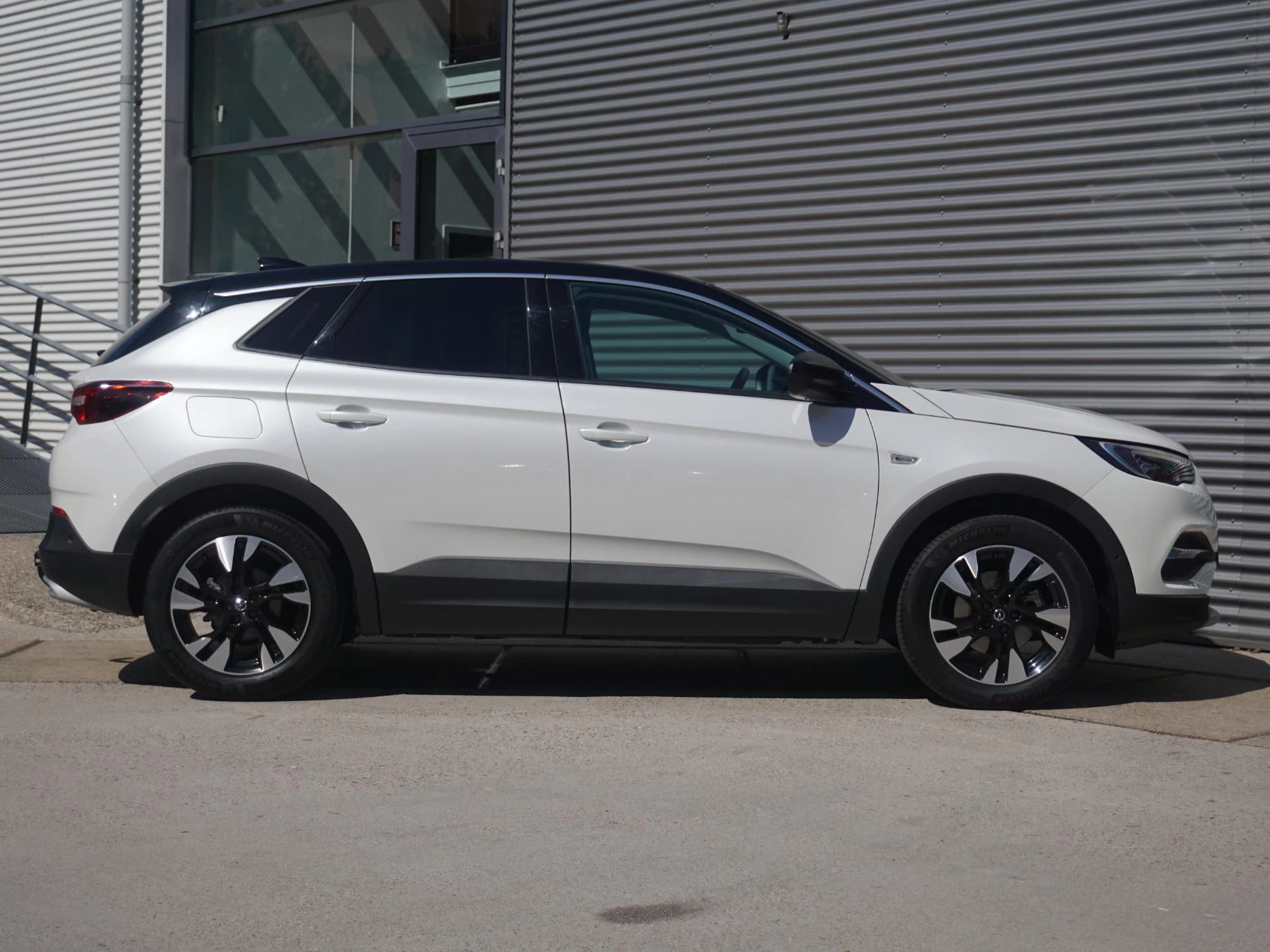 Hoofdafbeelding Opel Grandland X